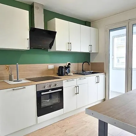 C'est Chez Maurice! 4 Ch Wifi Balcon Parking Free Apartment