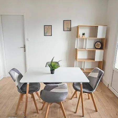 C'est Chez Maurice! 4 Ch Wifi Balcon Parking Free Apartment *